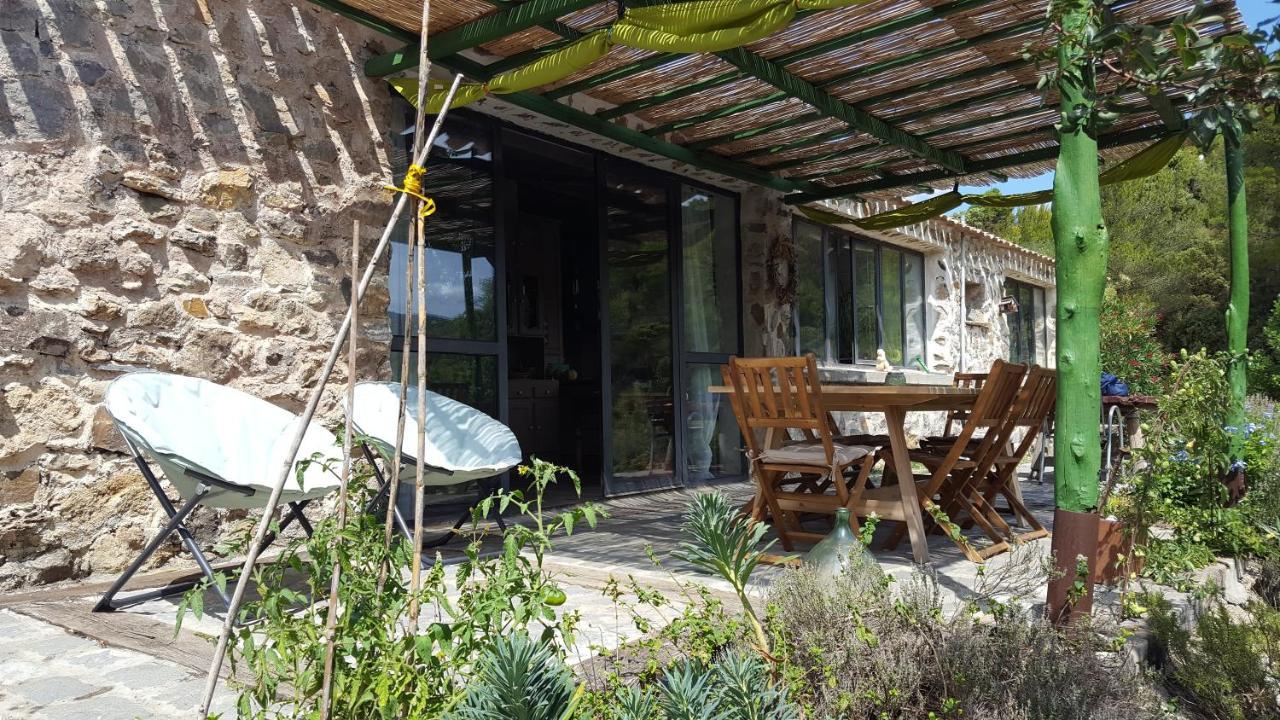 Fraissé-des-Corbières La Loubiere, Ancienne Bergerie En Pleine Garrigue B&B 외부 사진